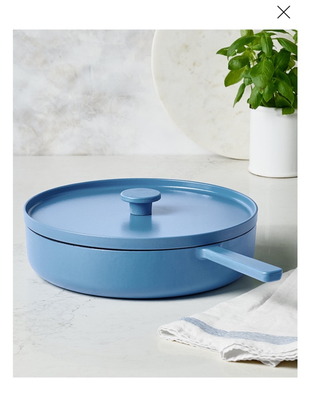The Cellar Blue 3.5 Qt Enameled Cast Iron Round NWT
